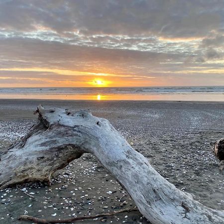 Otaki Beachfront Getaway Kültér fotó