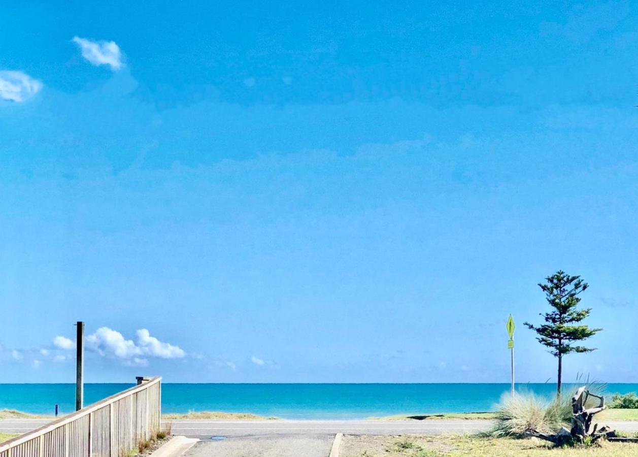 Otaki Beachfront Getaway Kültér fotó